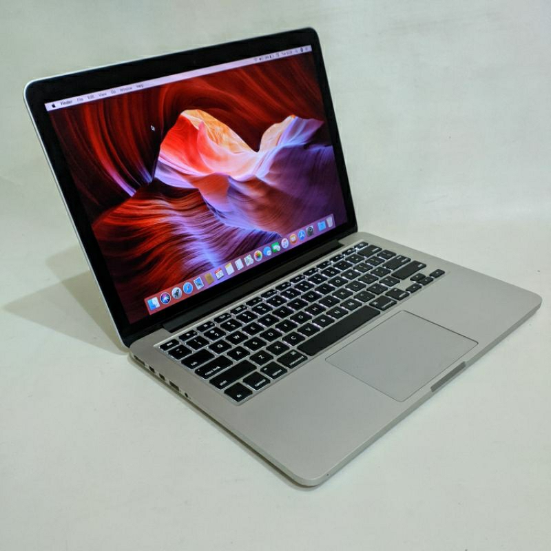 laptop MacBook pro 13 retina 2015 - Core i7 - ram 16gb ssd 512gb