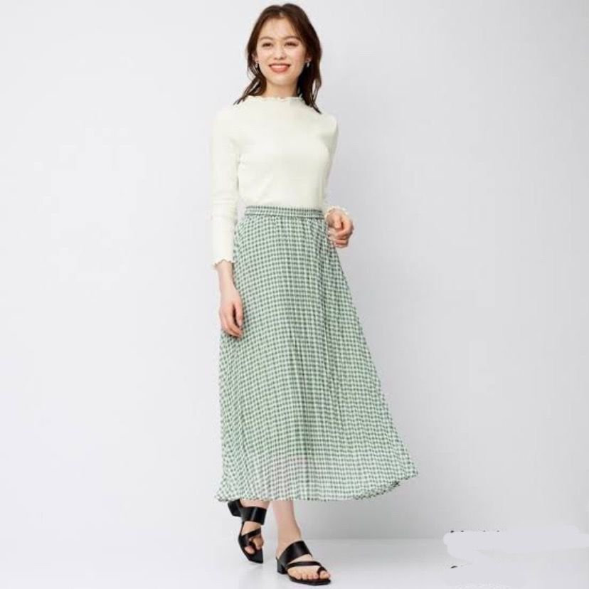 GU Uniqlo Plaid Skirt