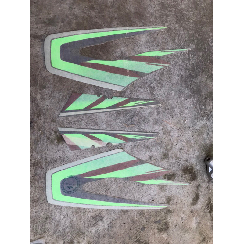 striping sticker fullset  original yamaha rx king tahun 1997 hijau ritrama