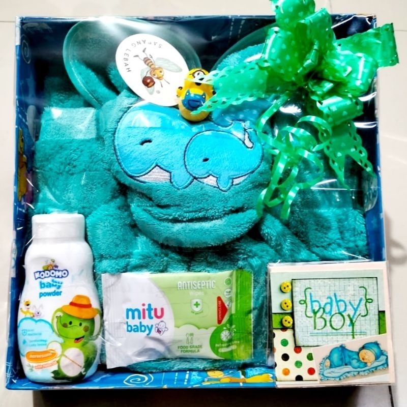 Hamper Perlengkapan Mandi bayi Handuk Bedak Tissu Basah Cotton buds Hampers Kado Bayi Baru Lahir