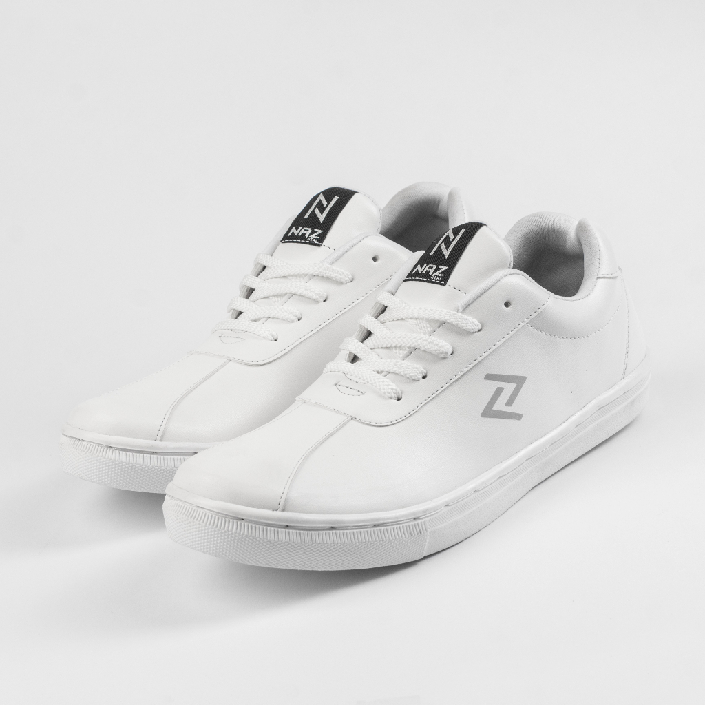 Sepatu Sneakers Casual Shoes Pria Trendi Sneaker Cowok Sol Jahit Original Naz Aguero White