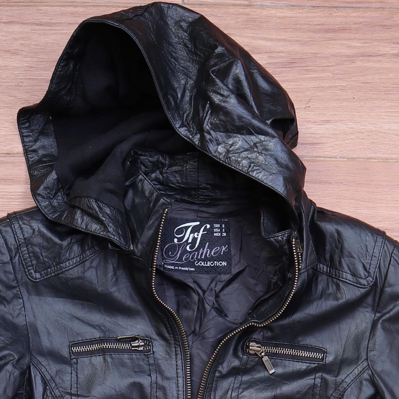 TRF Jaket kulit asli berhoodie hudi cewek wanita pl bekas preloved second