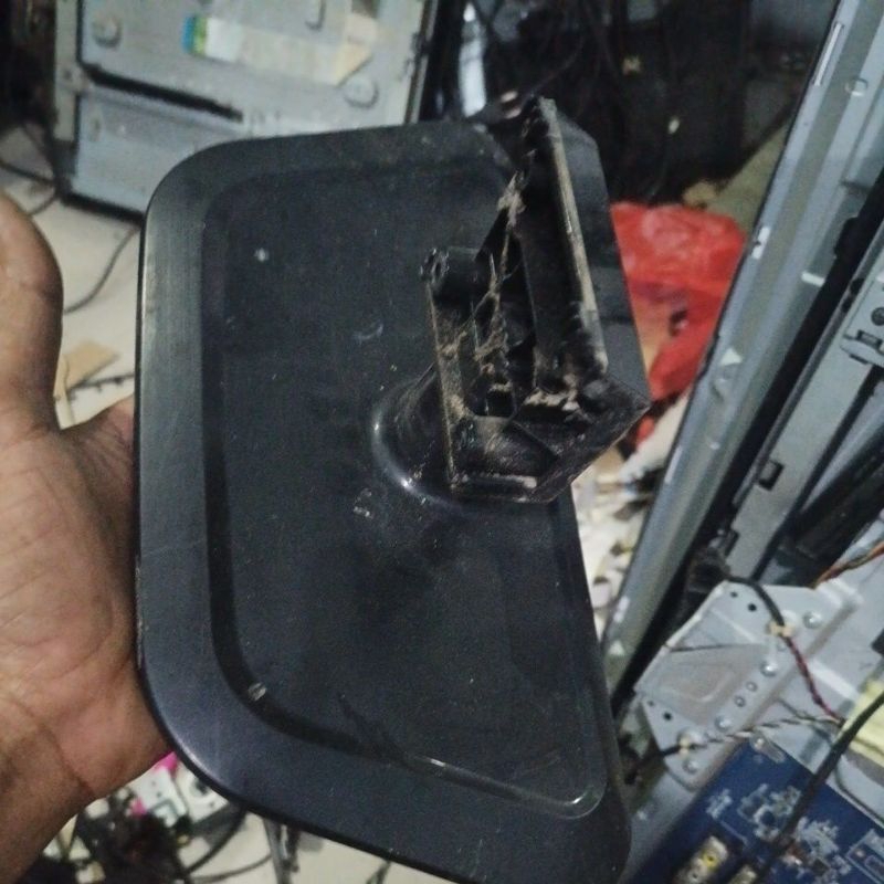 kakistan tv LG +baut 22ln4000 dll