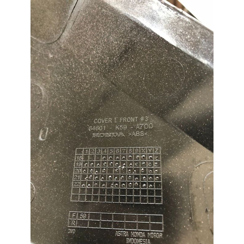 Cover L fr legshiled luar kiri vario 150 new 2018 merah doff dop original