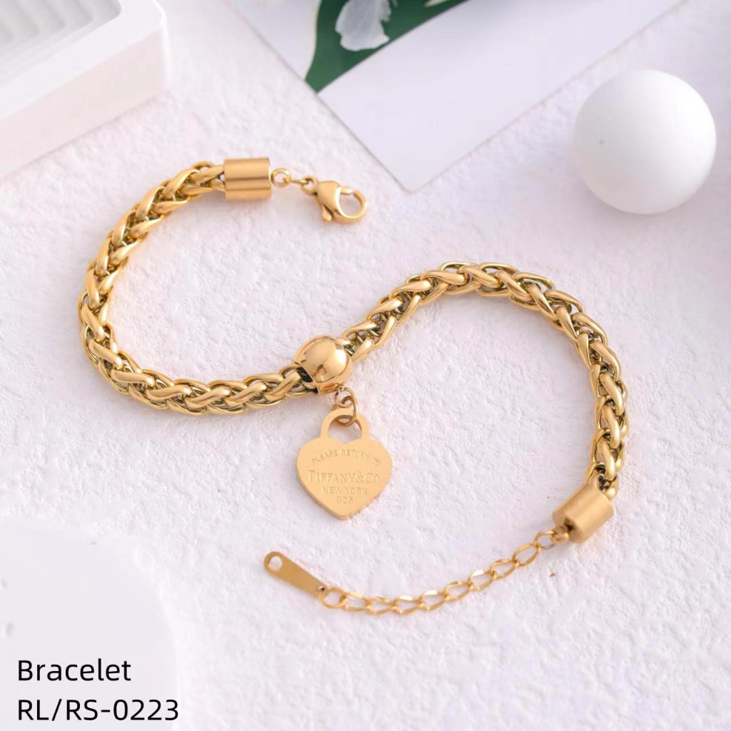 Gelang Titanium Love Perhiasan Wanita 0223