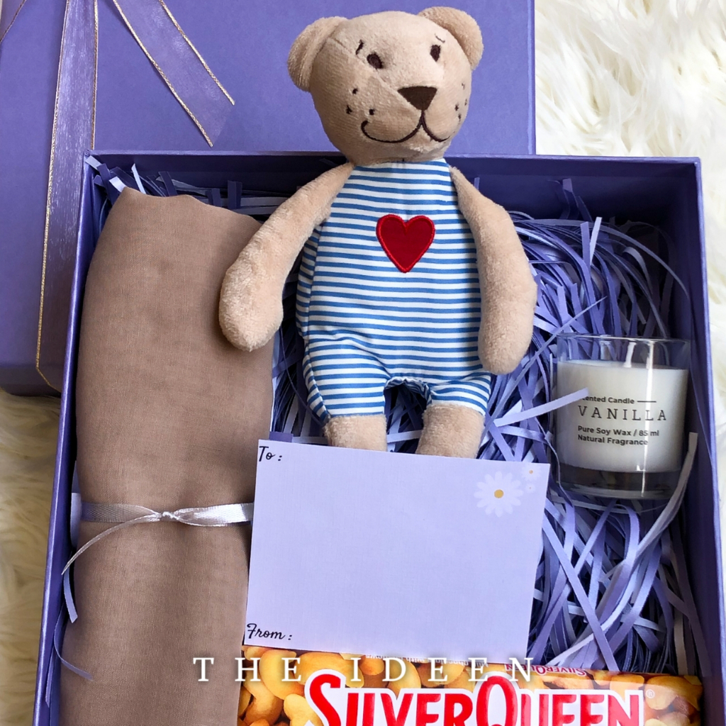 THE IDEEN - 006-01 HAMPERS UNGU CEWEK HIJAB SEGIEMPAT BABY BEAR DOLL FREE KARTU UCAPAN | GIFT SET HARD BOX PREMIUM AESTHETIC | KADO HARI GURU WISUDA GRADUATION ANNIVERSARY PERNIKAHAN ULANG TAHUN | BINGKISAN PARSEL SOUVENIR HADIAH WEDDING LEBARAN IDUL ADHA