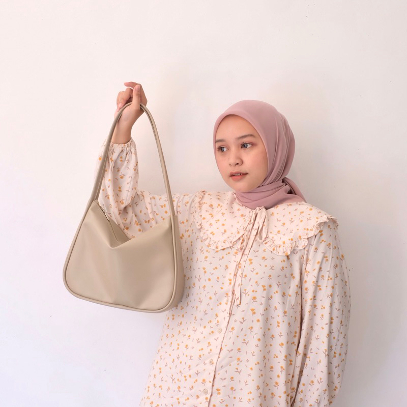 LUCCA BAG / Totebag / Shoulder bag / Muat Binder A5