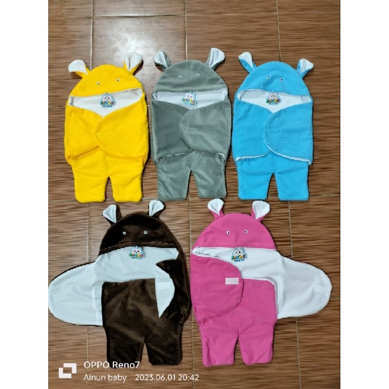 Selimut Bayi Karakter Super Hangat Bahan Lembut Untuk Usia 0-12 Bulan