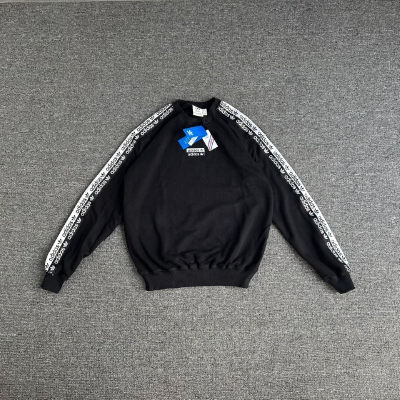sweater crewneck adidas taped