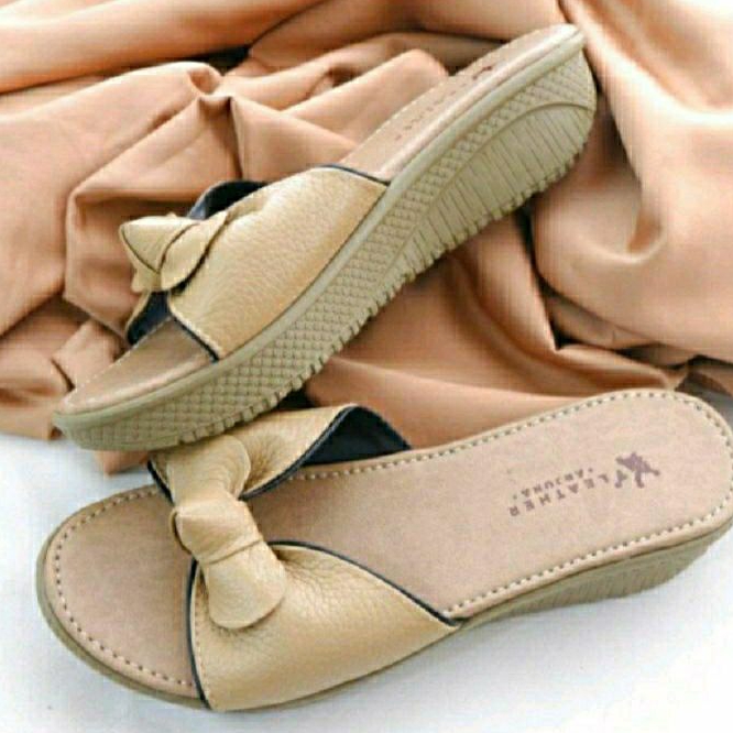 Sandal Kulit Sapi Asli Wedges Wanita