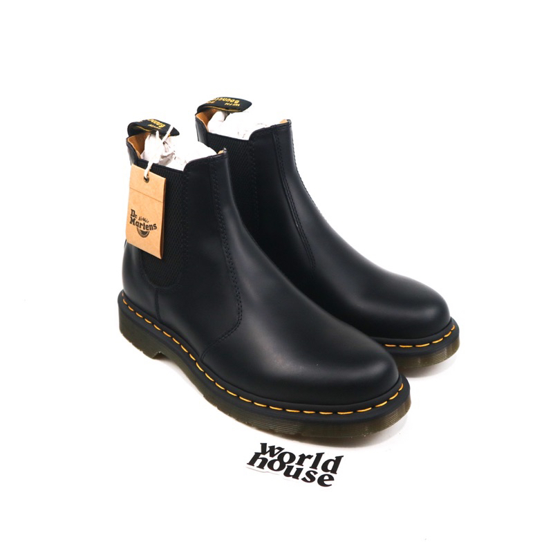dr martens 2976 ys black smooth