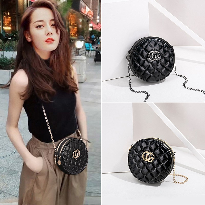 TAS SELEMPANG WANITA FULL BLACK EDITION NEW COLLECTION GU BULAT