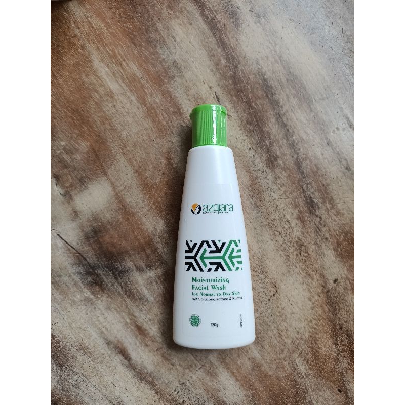 Azqiara  Moisturizing Facial Wash