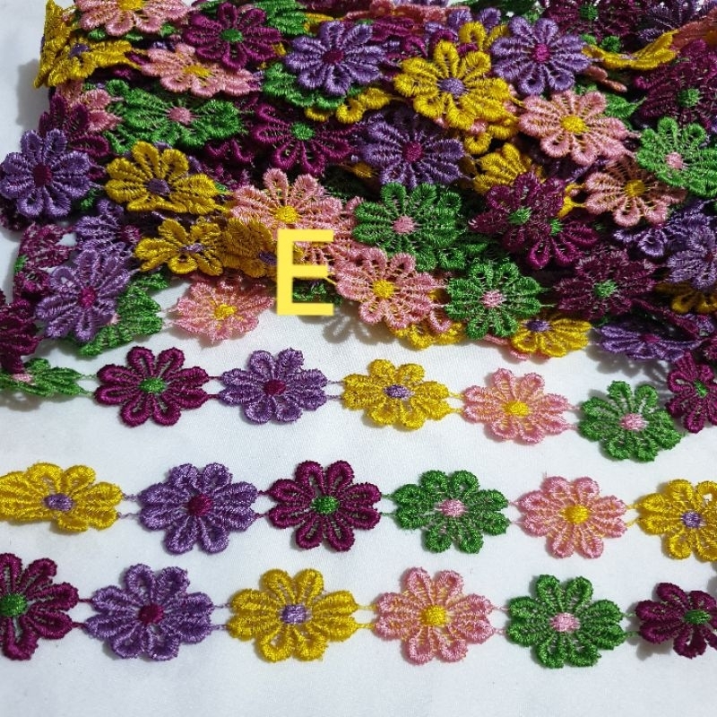 Renda Gyper Melati Warna Pelangi/+-15 yard=+-13,5 m