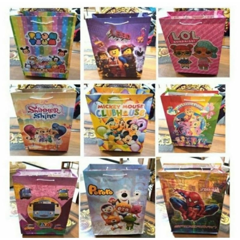 

isi 10 pcs Tas Snack / Tas Kertas Ulang Tahun / Tas Kado ( 20×28 cm )