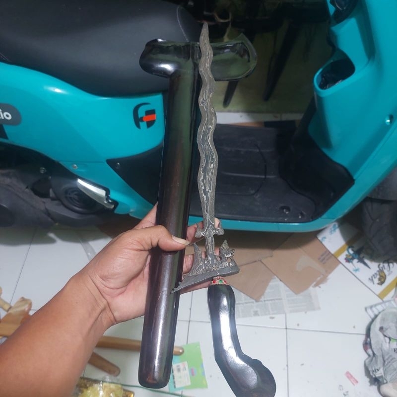 keris naga t sula