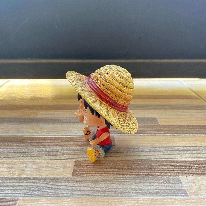 Action Figure Luffy Peace