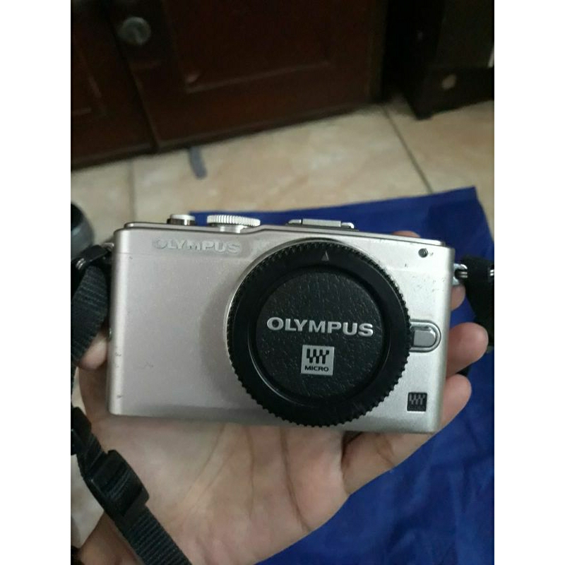 kamera mirrorless olympus bekas