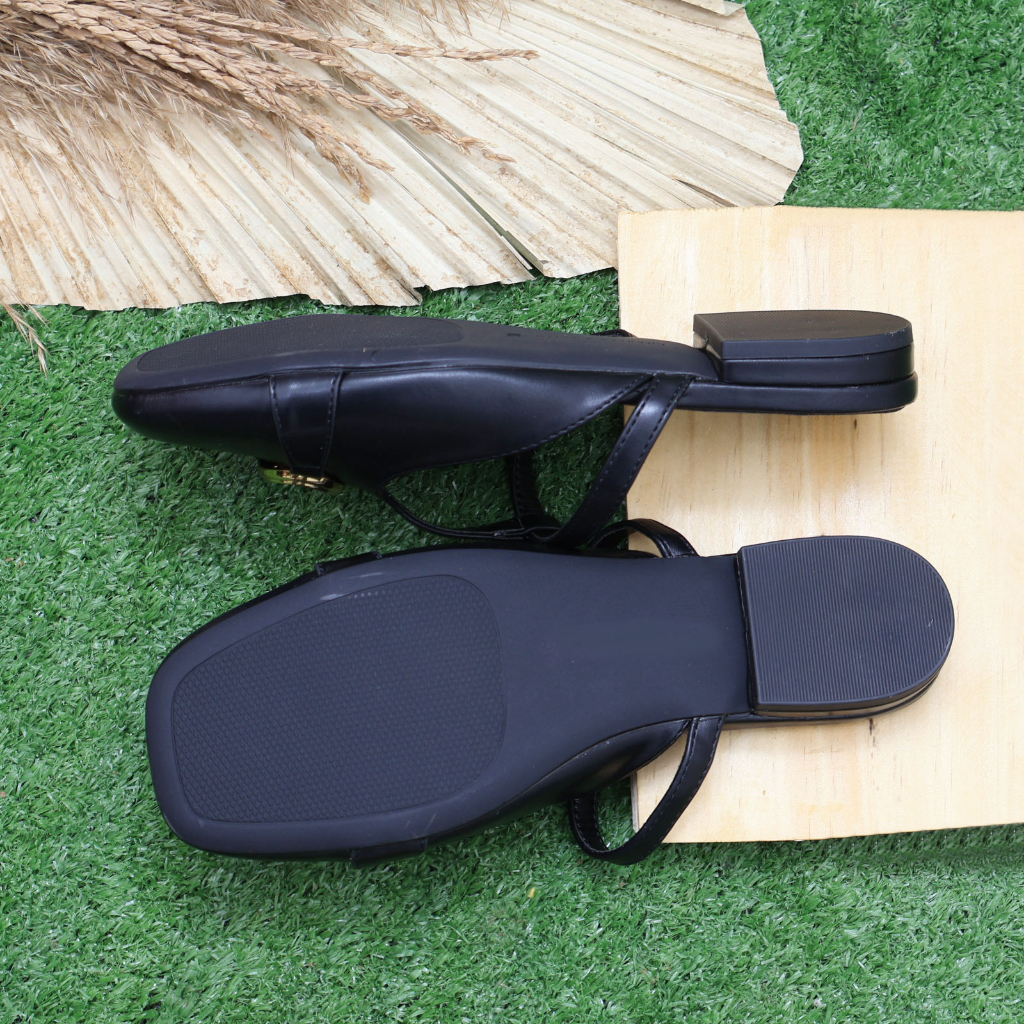 [ NEW ] Sandal Wanita C*K 478 - SNR Flat 2cm