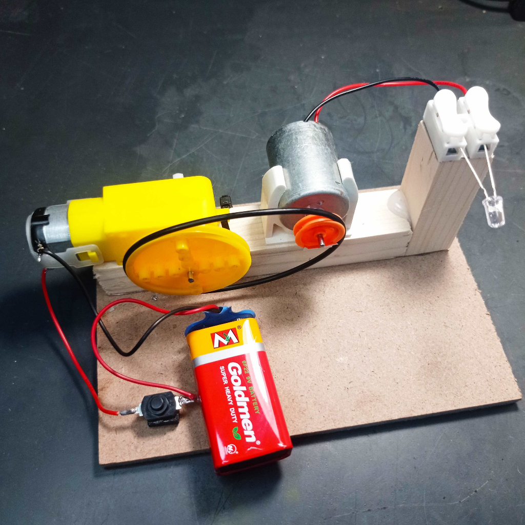 GM03 GENERATOR MINI UNTUK EDUKASI / MINI GENERATOR / DINAMO GENERATOR / MENGUBAH ENERGI GERAK MENJADI ENERGI LISTRIK