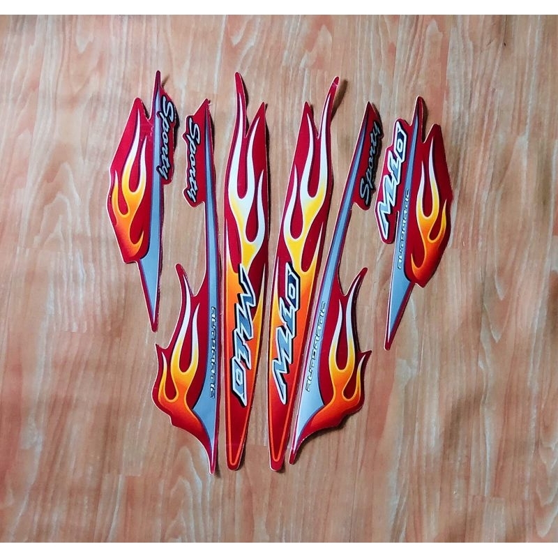 striping api mio sporty warna merah marun maroon