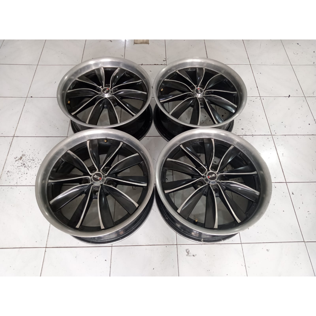 VELG MOBIL BEKAS ALEXIS RING 18 LEBAR 8 PCD 5X114 ET42 SURABAYA