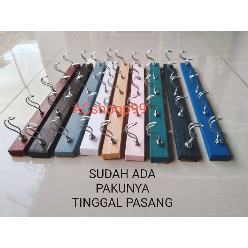 Gantungan baju/ kapstok kayu/Hok besi