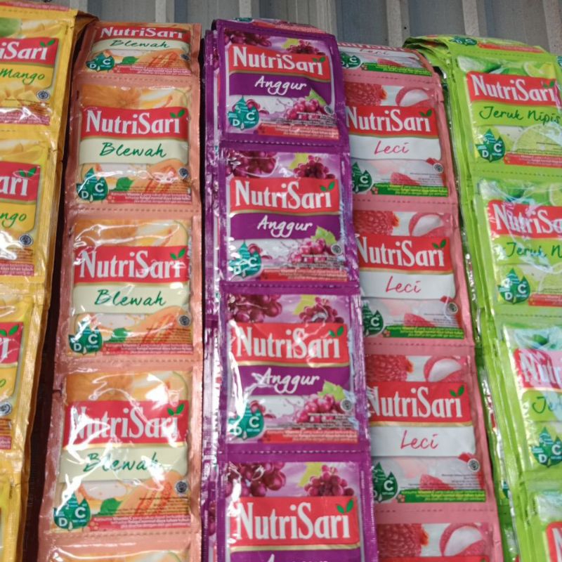 

Nutrisari Minuman Sari Buah Multi Varian Rasa Sachet 1 Renteng 10 Sachet