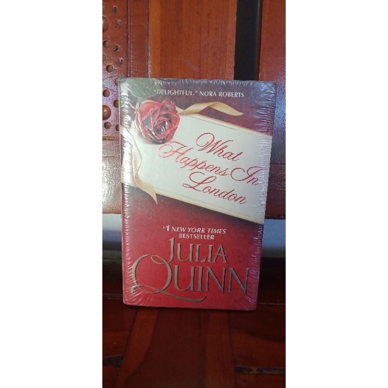 [BUKU IMPOR] WHAT HAPPENS IN LONDON - JULIA QUINN