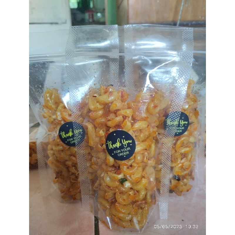 

MAKRING/MAKRONI KERING/CEMILAN ENAK/CEMILAN KEKINIAN/MAKANAN RINGAN