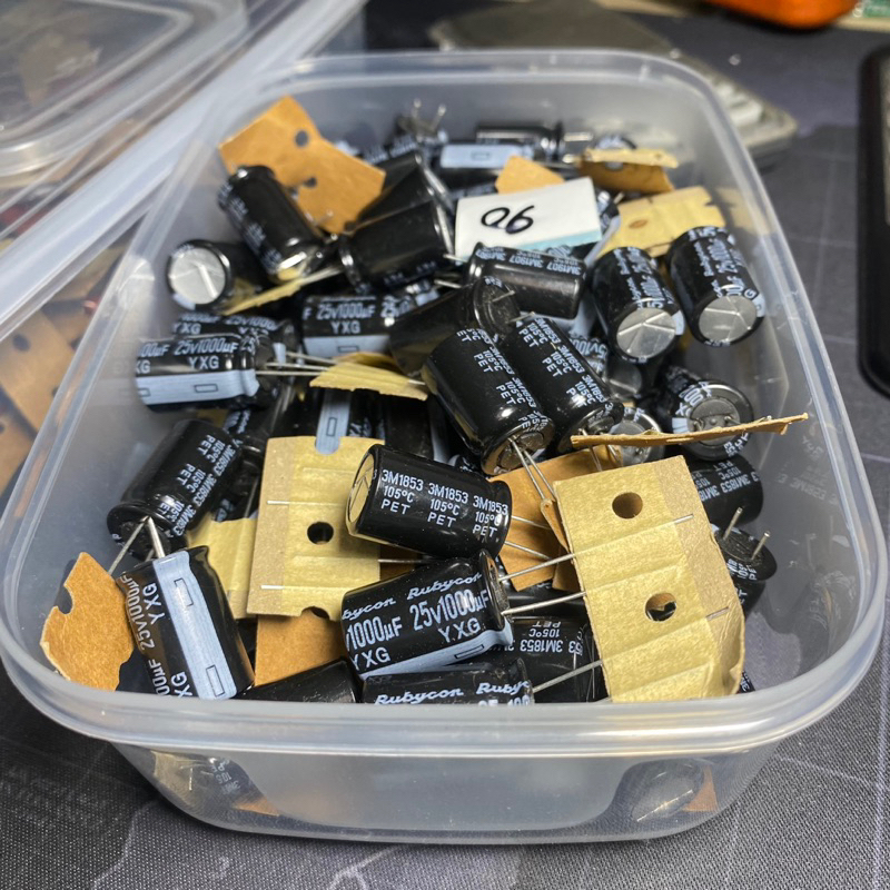 elko 1000uf 25v rubycon