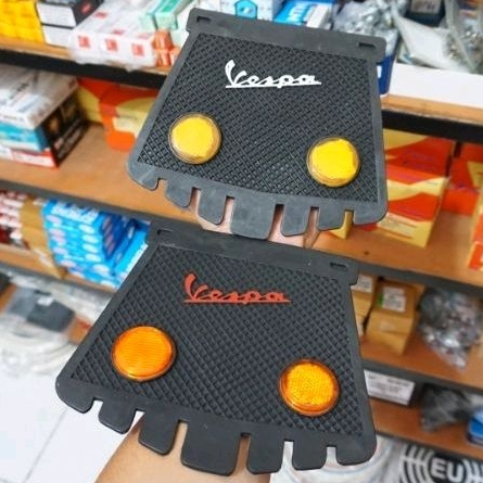 Mudflap Kepet Air Vespa Super Sprint VBB VNB PS Px Model Cateye Klasik