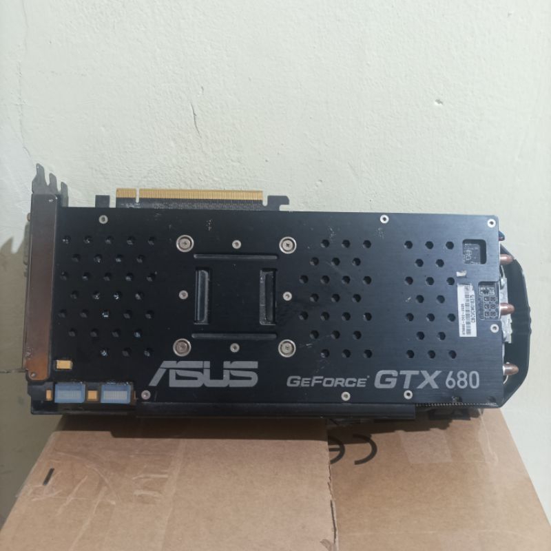 VGA Asus GTX 680 2GB DDR5