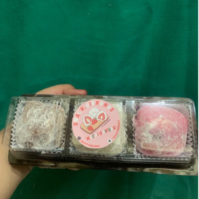 

Gibran’s mochi Daifuku isi 3Pcs Mix