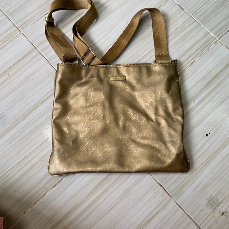 Shoulder bag GUCCI Original Implemented