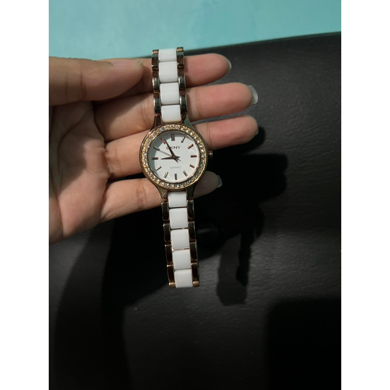 jam tangan wanita dkny