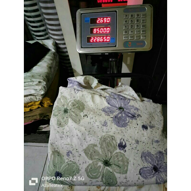 Kain Shakila Motif Kiloan