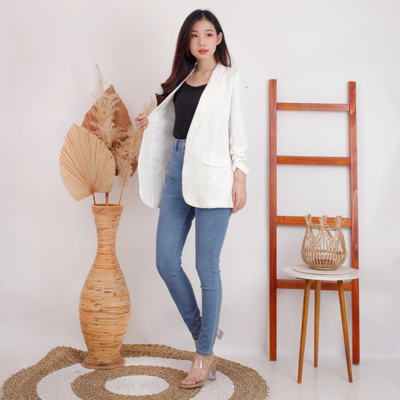 CHLOEBEAUTYSHOP BLAZER tangan / lengan serut