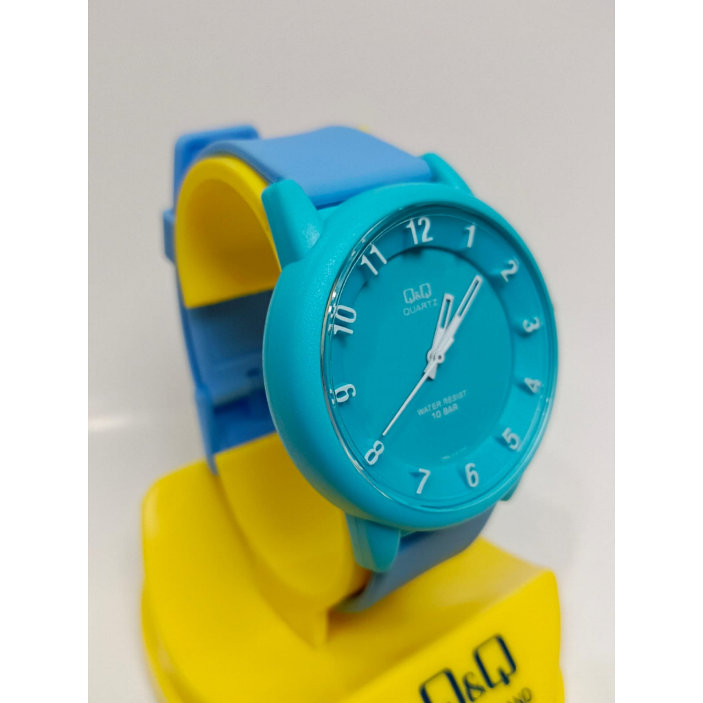 SALE Jam Tangan Unisex Sporty Casual Rubber Karet Analog Original Q&amp;Q QNQ QQ VR52 Series