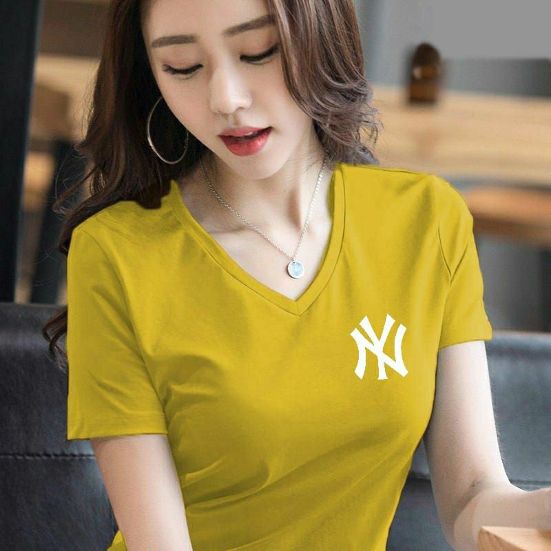 KAOS LOGO  WANITA BAHAN SOFF BANYAK PILIHAN WARNA