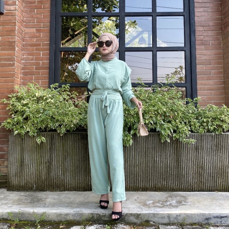 Olifia One Set Crinkle Air Flow Setelan Kulot Terbaru Wanita Top+Pants Outfit Kekinian Polos