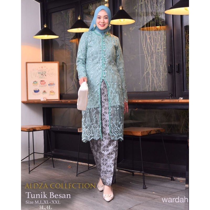 Kebaya Tunik Jumbo / Kebaya Busui Frendly / Kebaya Tunik / Tunik Brokat / Kebaya Modern / Kebaya tile / Kebaya Favorite / Batik Couple / Kebaya Sanghai