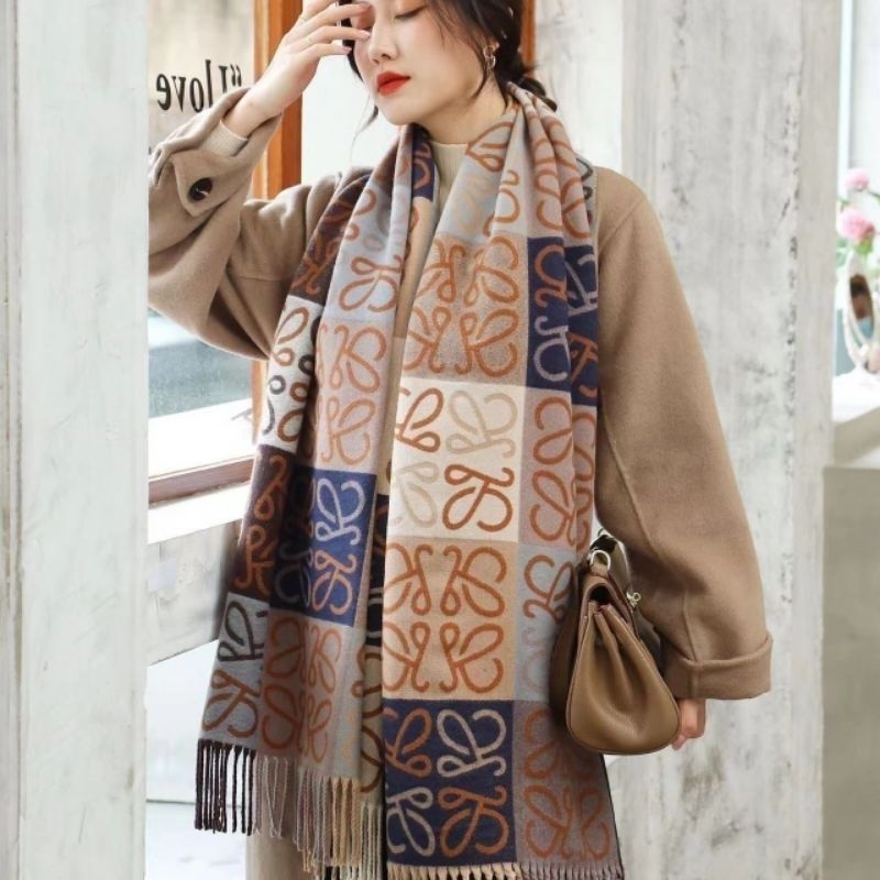 Syal &amp; Selendang Chenel Logo Scarf Winter Cashmere Wol