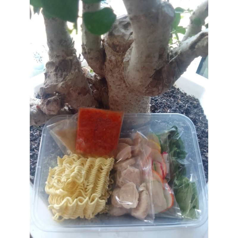 

seblak komplit mas al bakso