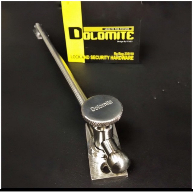 hak angin hitam/ lamskar putar hitam penahan jendela penahan jendela black series hak angin jendela model minimalis black/ Lamskar putar stanlis,cantolan jendla,hak angin,perlngkpn jndela penahan jendela LAMSKAR JENDELA HITAM/ lamskar jendela sus 304