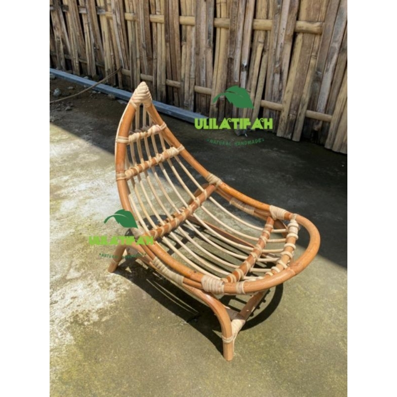 Bulan Sabit Rotan Properti Foto Bayi Type New Ada Penyangga Kaki Menyatu