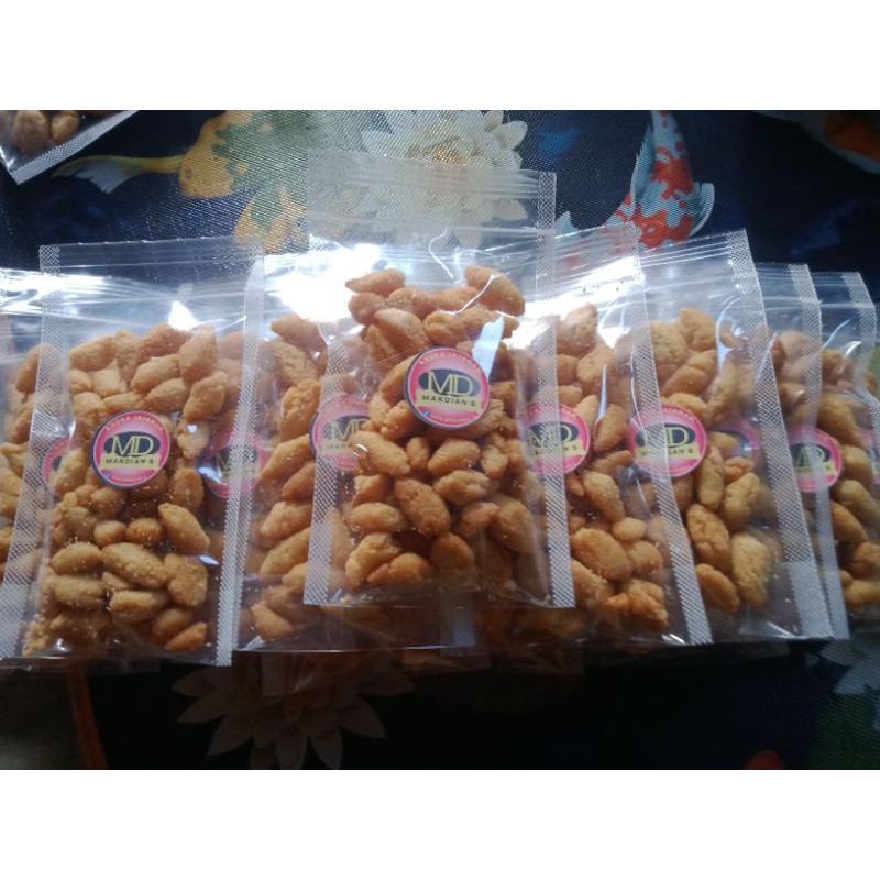 

biji ketapang 100gr cemilan jadoel