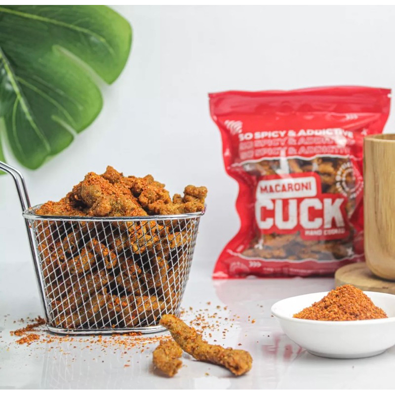 

Macaroni Cuck Kripik Usus Daun Jeruk Kemasan 80gram