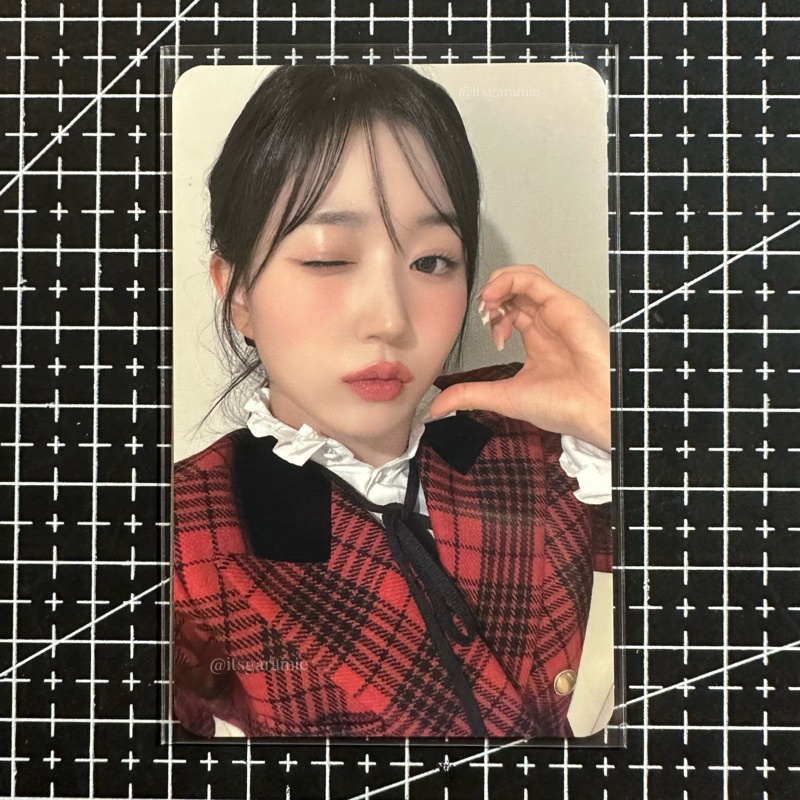 [ RARE ] Photocard Official Haewon NMIXX - pob bene makestar entwurf album era