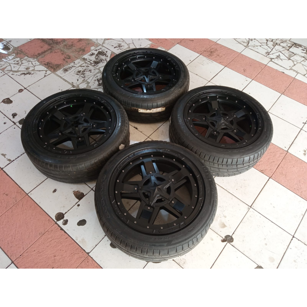 Velg Mobil Bekas Hsr Rasta Ring 20 Lebar 9 Pcd 5X114/127 + Ban 255 45 R20